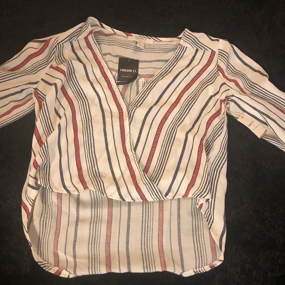 Long sleeve crop top shirt